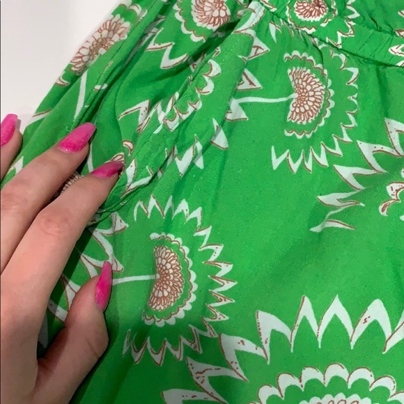 Green floral romper - Picture 2 of 4